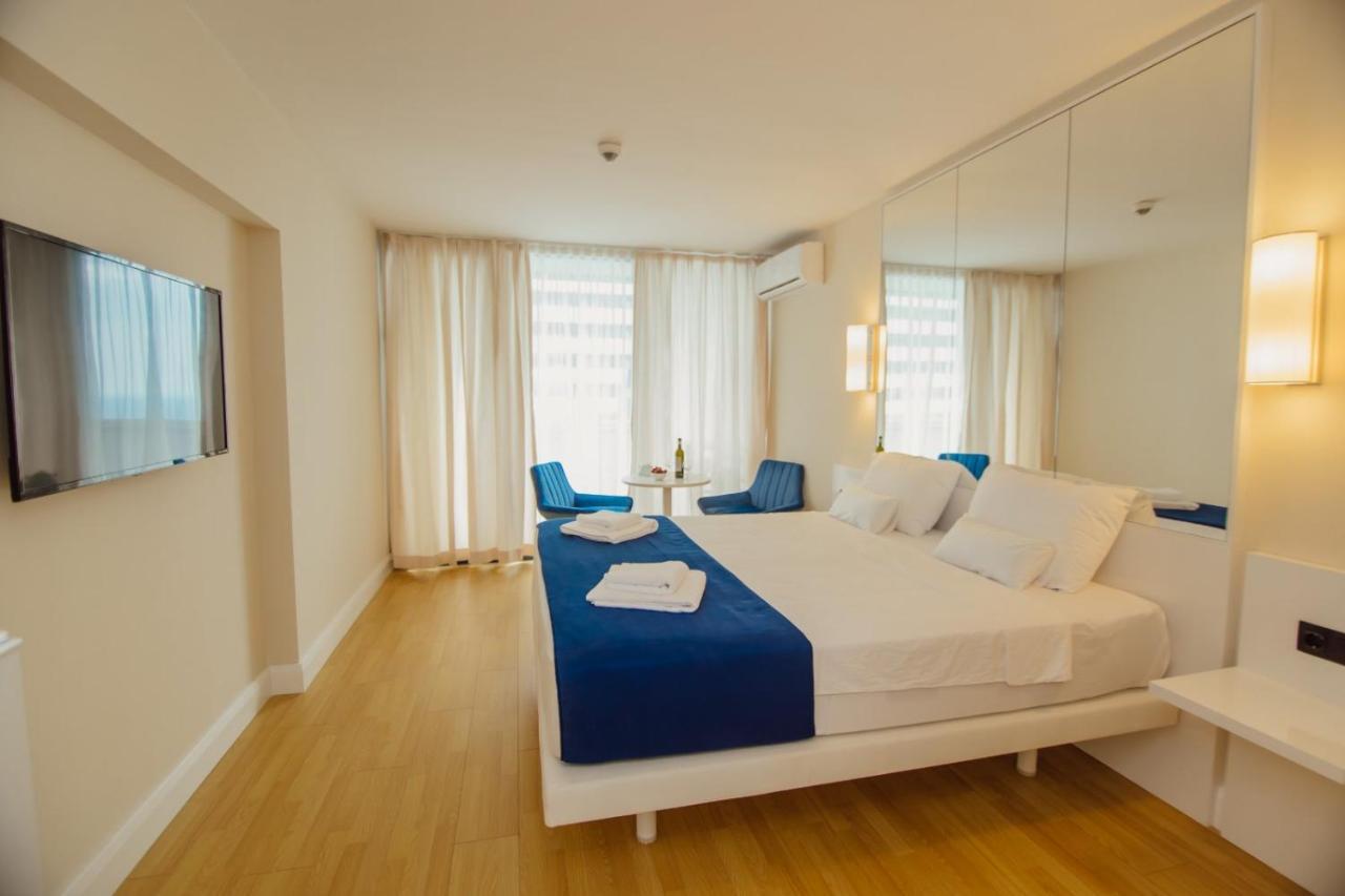 Апартаменты Orbi City - A&С Батуми Экстерьер фото